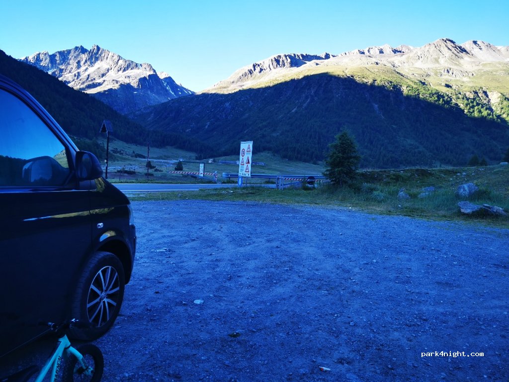 (23030) Livigno - Via Forcola — foto