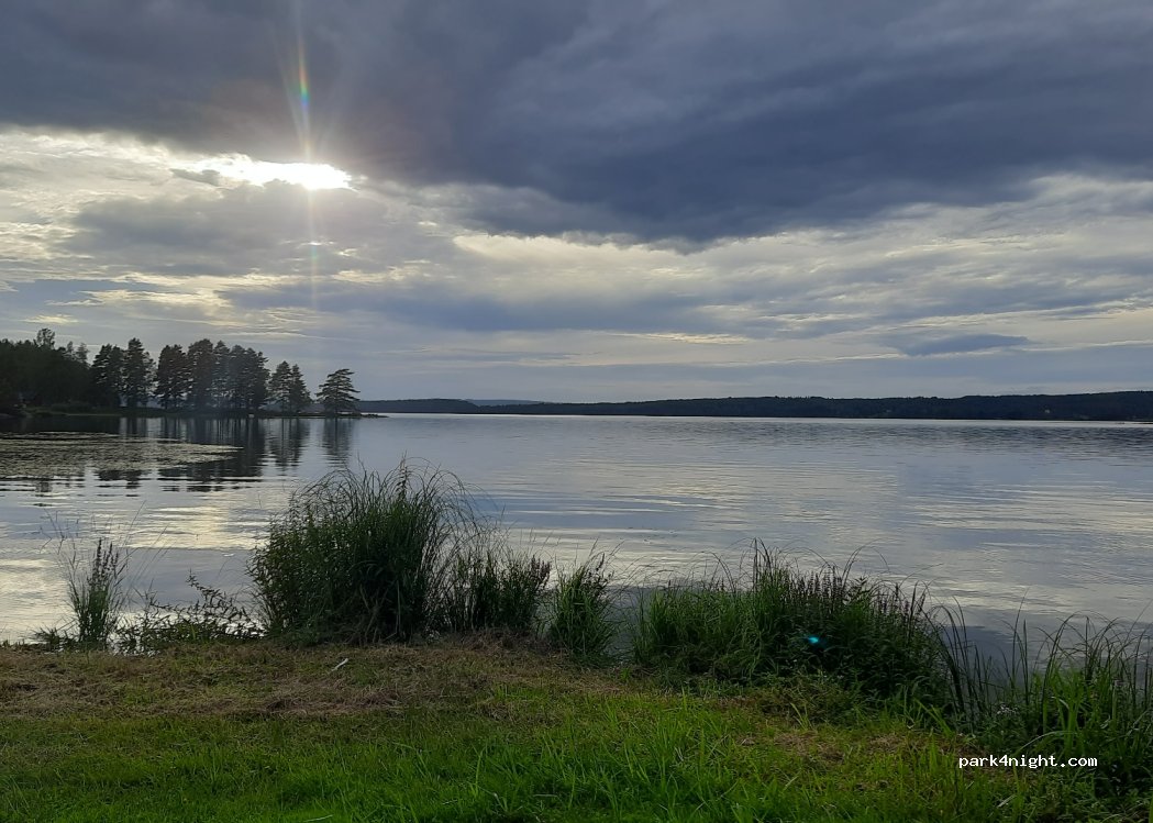 (671 95) Östra Hungvik - — foto 2