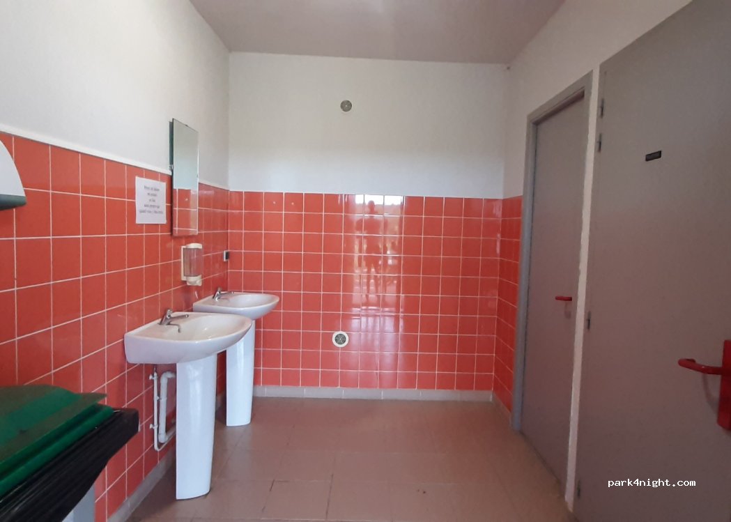 (24310) Valeuil - 31 Le Bourg — foto 2