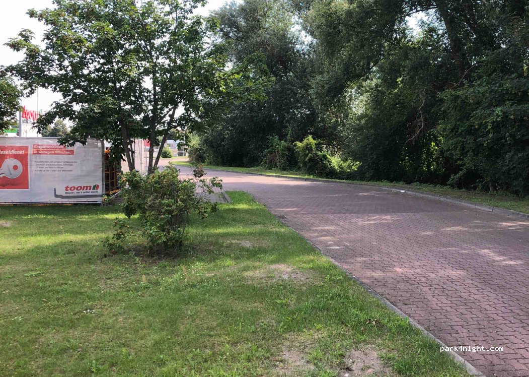 (14712) Rathenow - 6b Milower Landstraße — foto