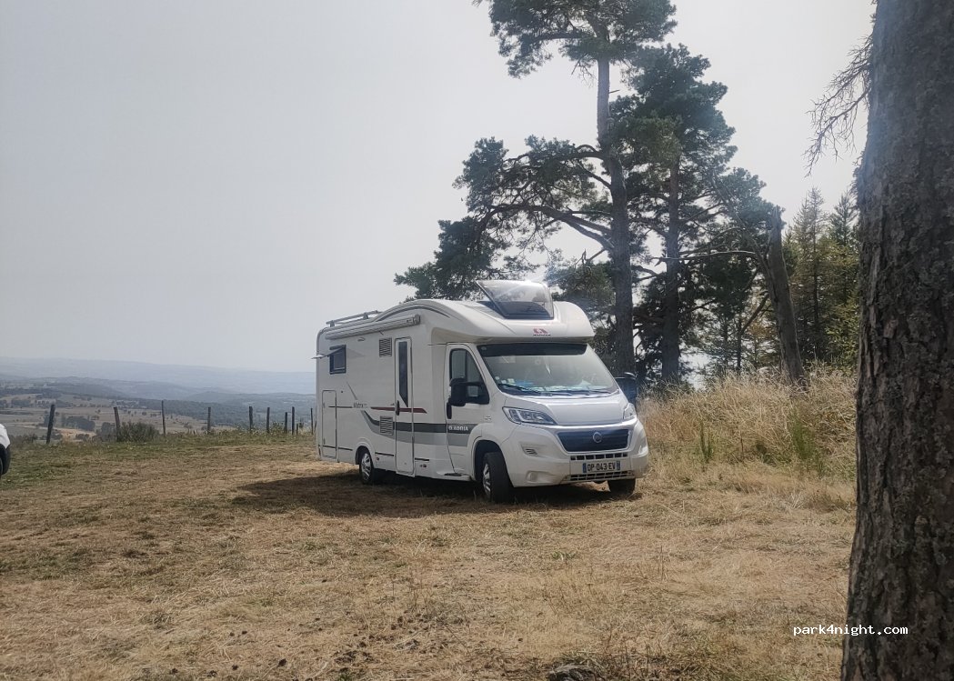 (15430) Paulhac - Unnamed Road — foto 4