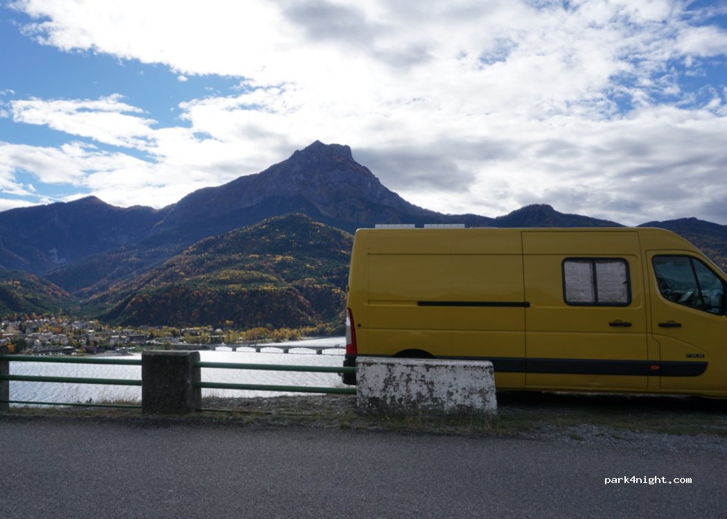 (05160) Savines-le-Lac - D641 — foto 3