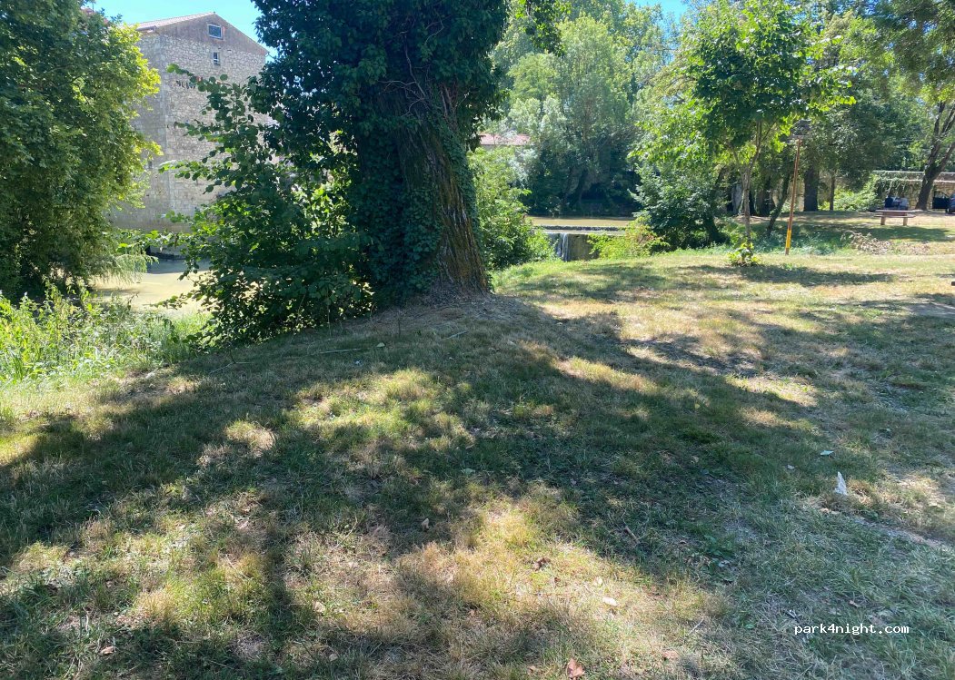 (47220) Astaffort - 1 Avenue de la Gare — foto 2