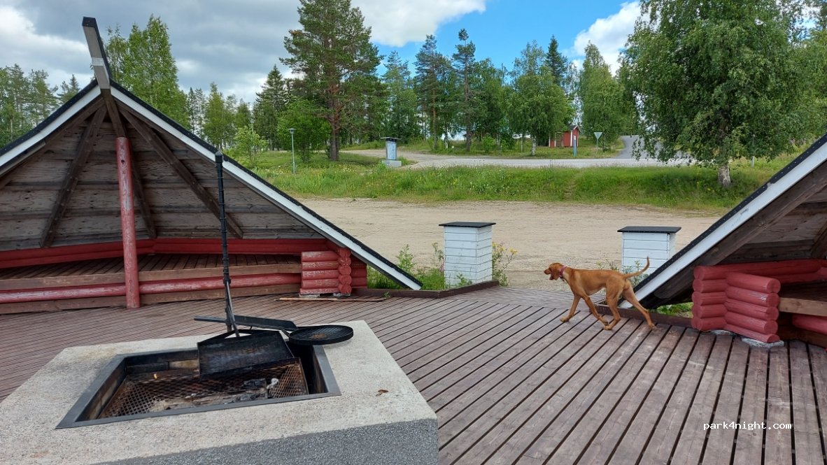 (88400) Ristijärvi - Saukkovaarantie — foto