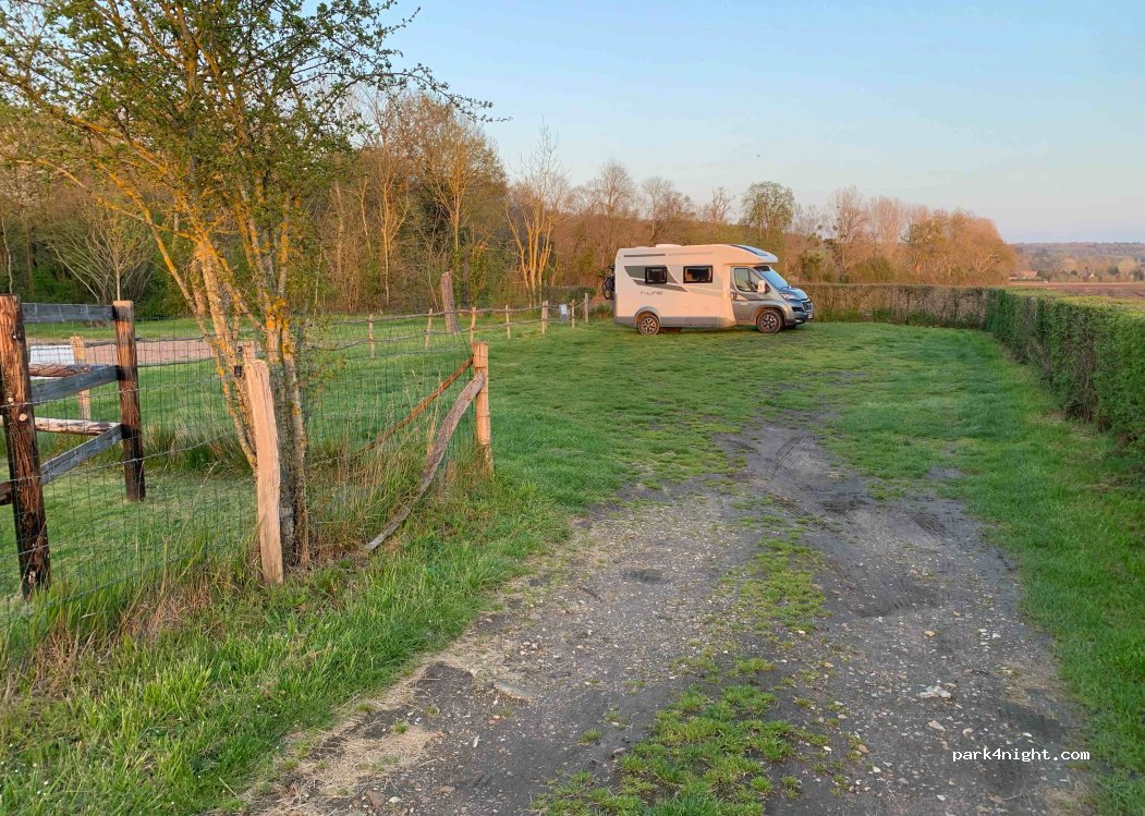 (27120) Jouy-sur-Eure - 2 Les Fonceaux de la Garenne — foto