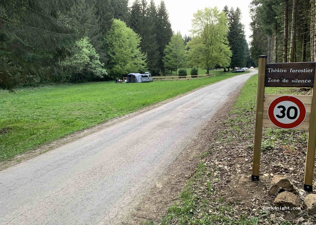 (25300) Pontarlier - Théatre Forestiere — foto 4