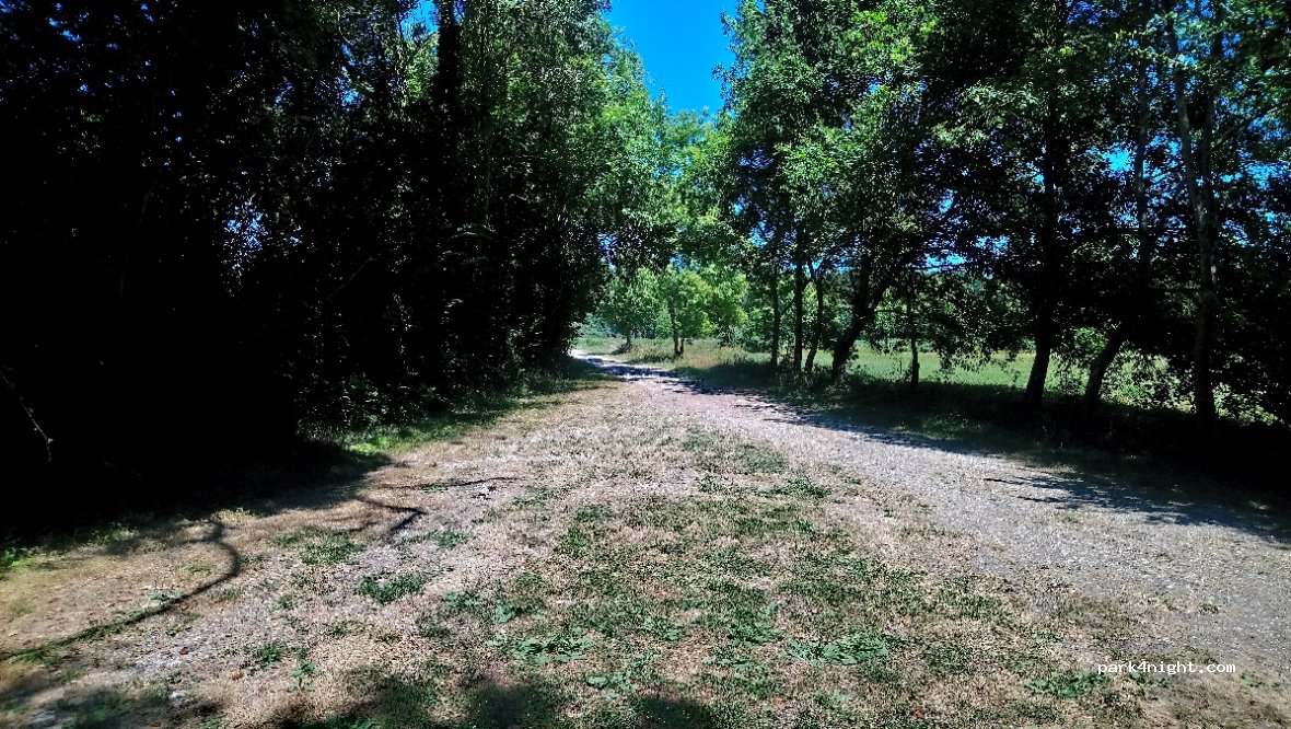(24600) Ribérac - 1024 Le Moulin de Papalis Ouest — foto