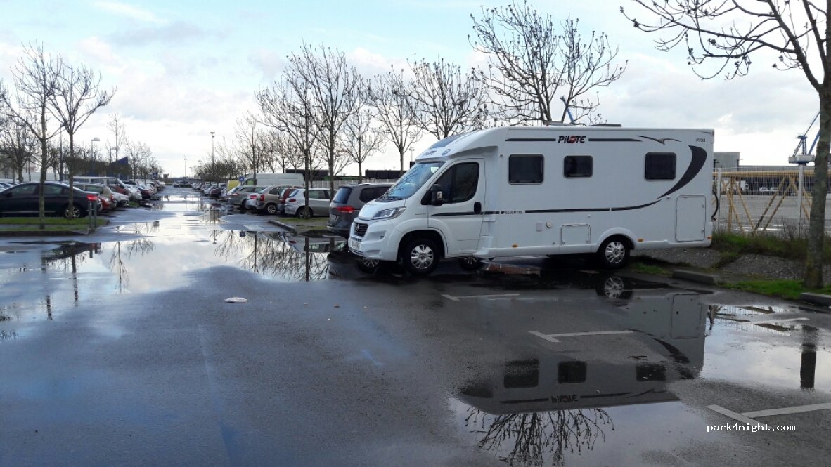 (56100) Lorient - 3 Rue Gilles Gahinet — foto 2