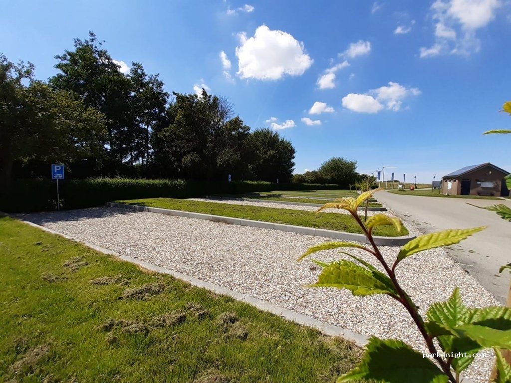 Camperplaats jachthaven Atlantica — foto 3