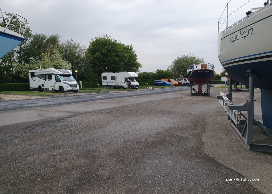 Camperplaats jachthaven Atlantica — foto 5