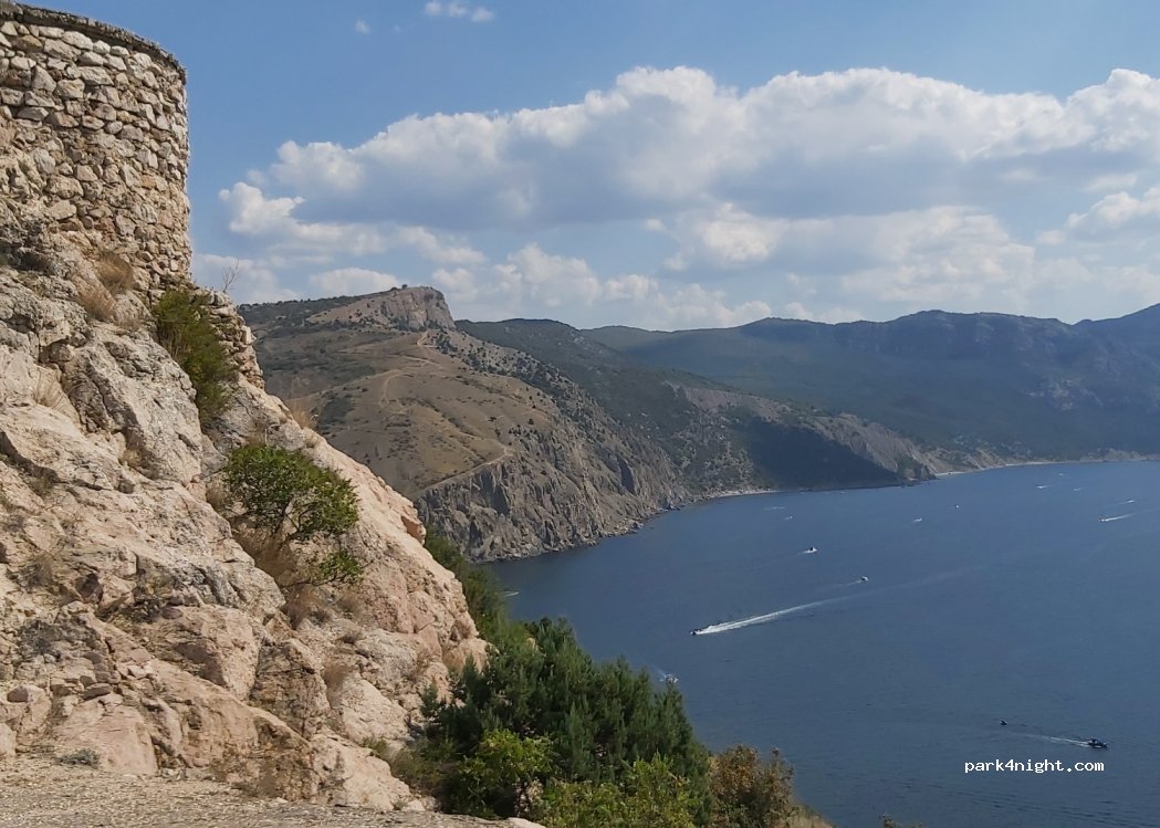 () Sevastopol - 7 Мраморная улица — foto 3