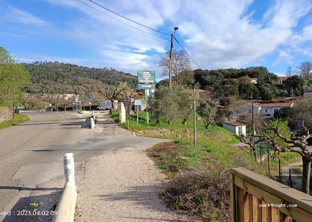 (30960) Les Mages - Rue du Moinas — foto 4