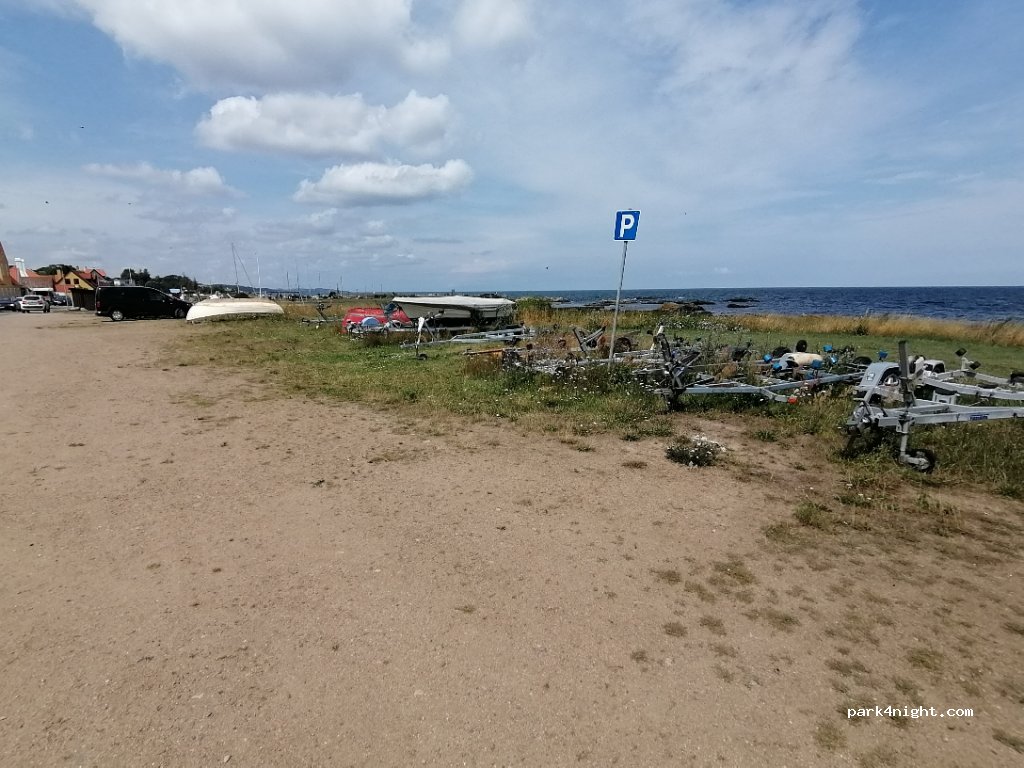 (3740) Svaneke - 19 Hans Thygesensvej — foto