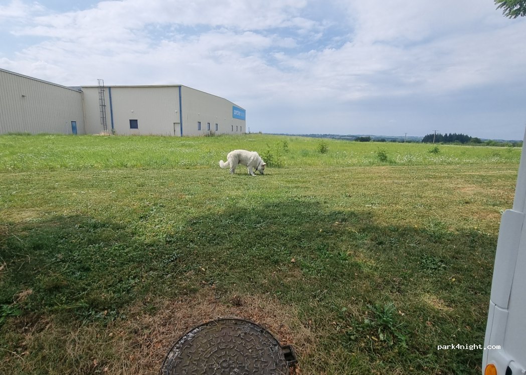 (38300) Badinières - 98 Chemin du Loup — foto 2