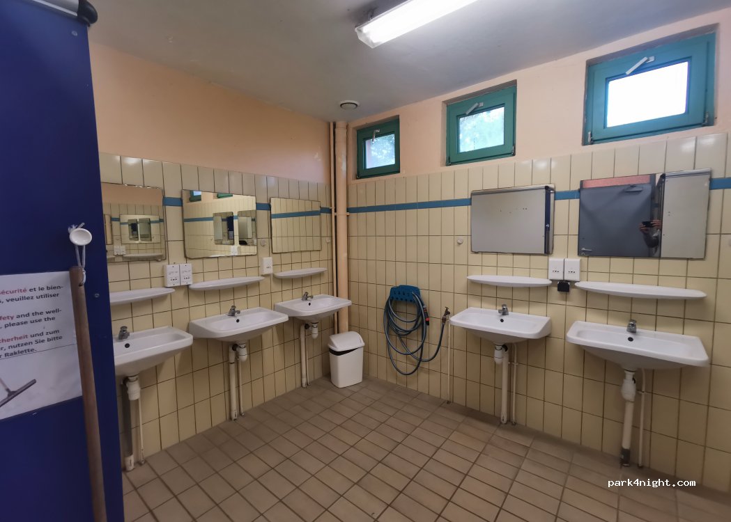 Camping Communal au Rhin et à la Sauer — foto 5