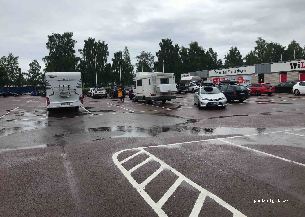 (794 34)  - 14 Moravägen — foto