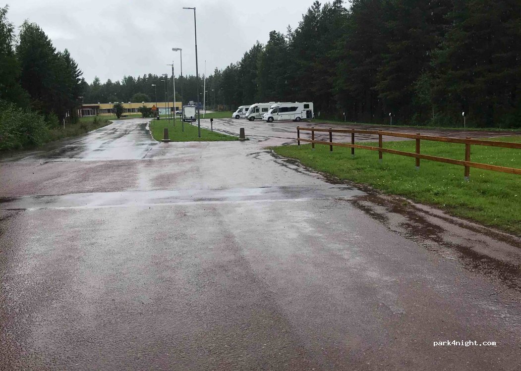 (794 32)  - 53 Bornvägen — foto