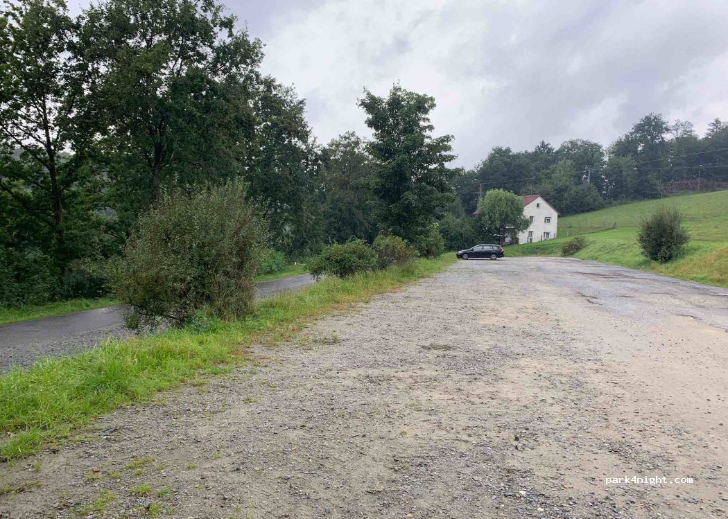 (D-94121) Salzweg - Oberilzmühle 1A Parking — foto 3
