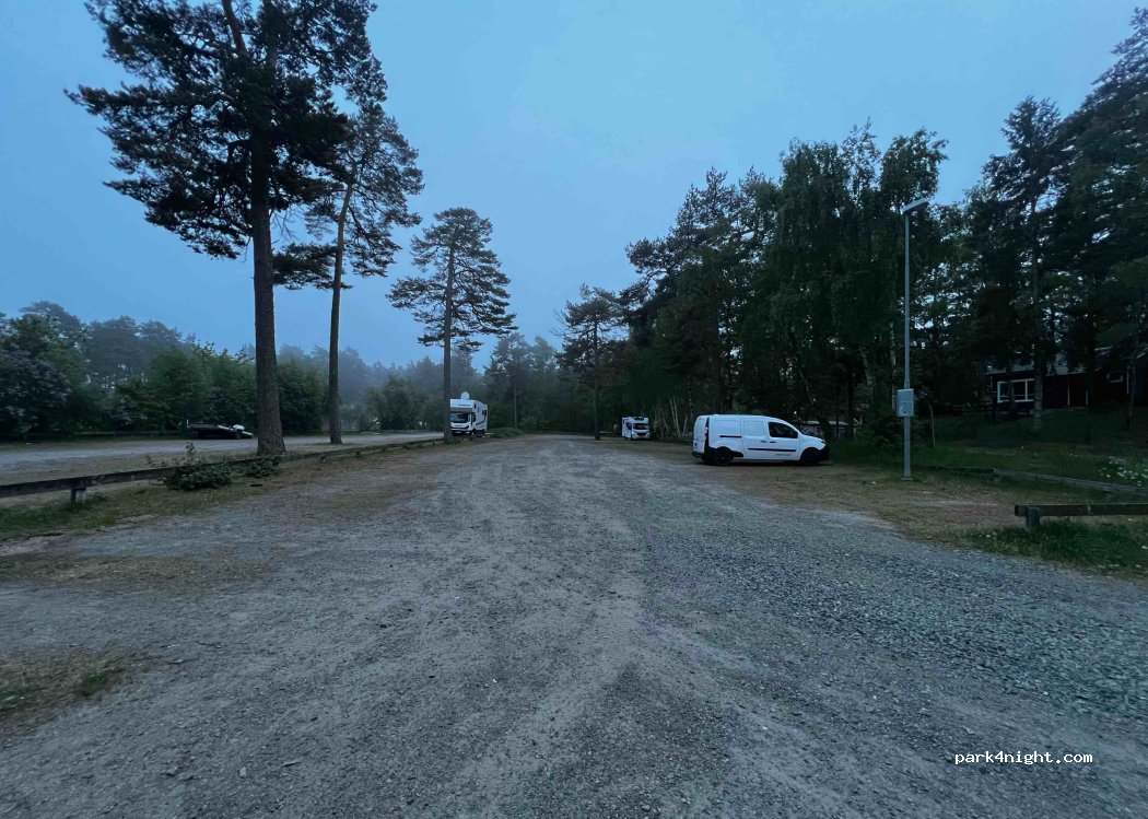 (296 72)  - 3 Torskvägen — foto