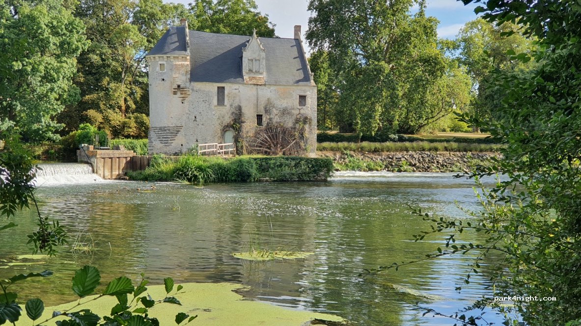 (72800) Luché-Pringé - Les Graviers — foto