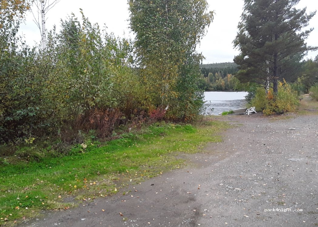 (905 88)  - Unnamed Road — foto 4