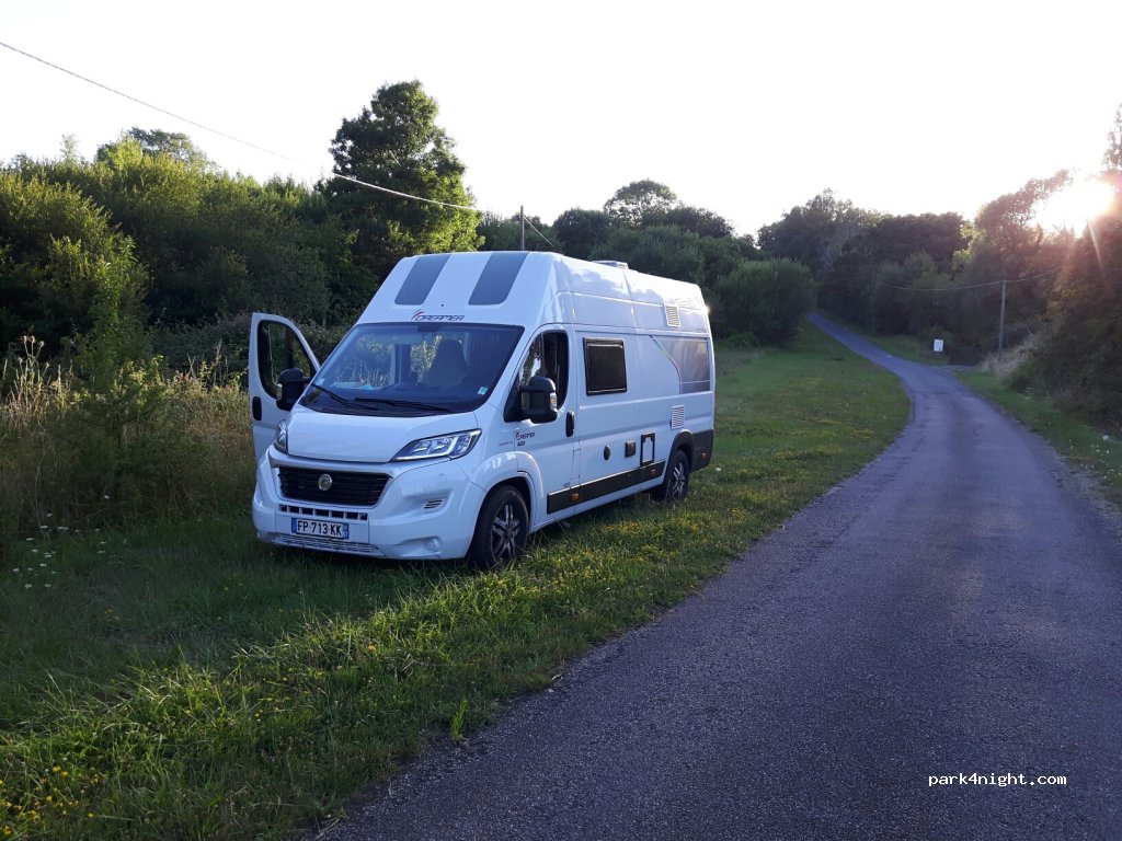 (61120) Vimoutiers - Le Bisson — foto
