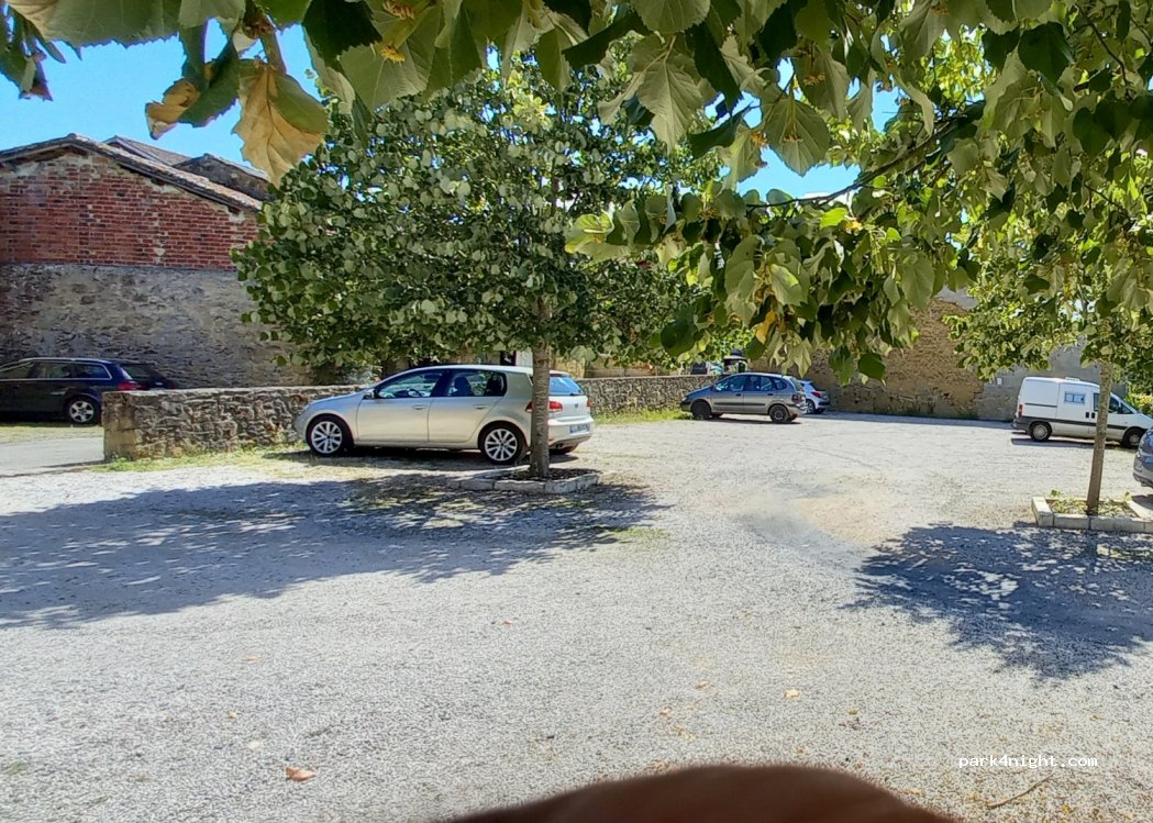 (32290) Aignan - 1 Rue du Bataillon de l'Armagnac — foto 2