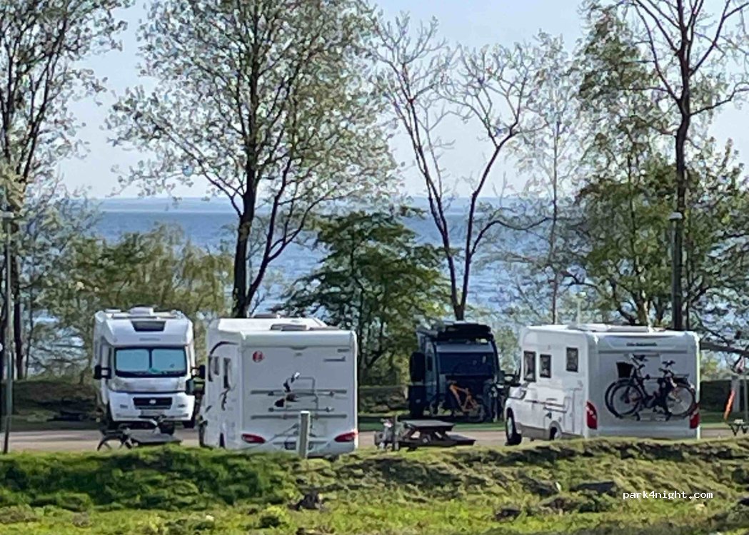 (269 91) Båstad - 347 Kattviksvägen — foto 4