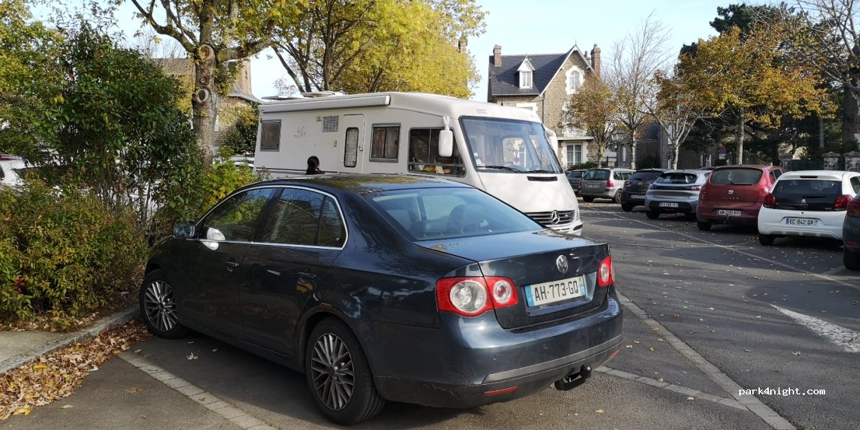(35260) Cancale - 23 Rue de la Marine — foto