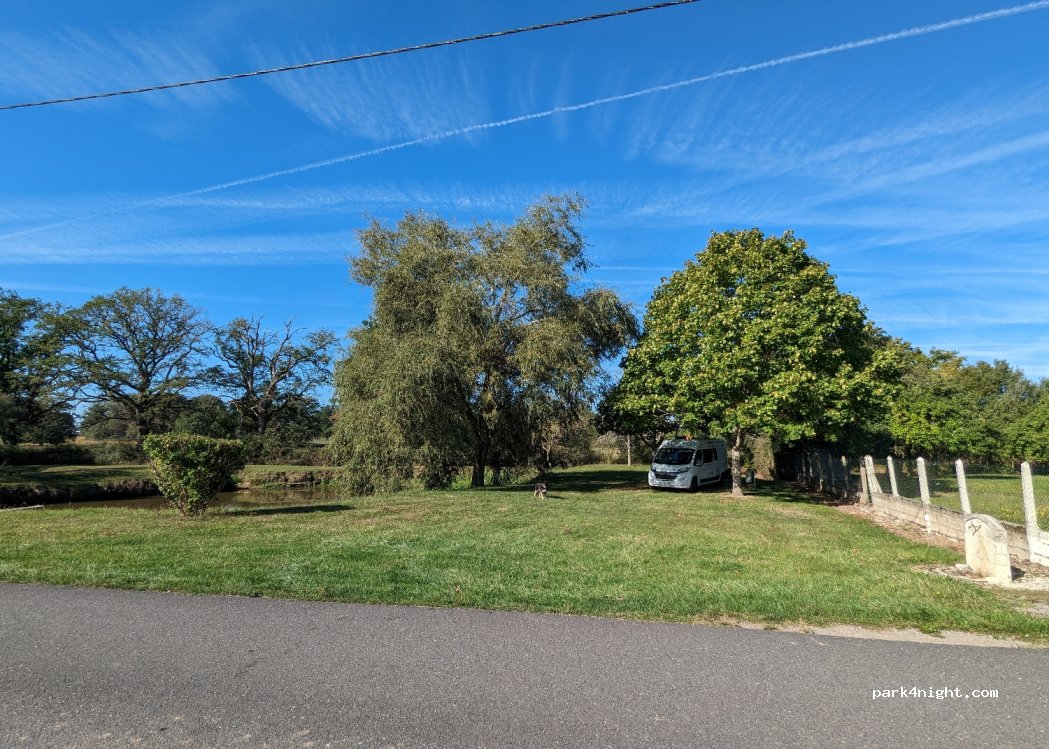 (36120) Pruniers - 27 Route des Vedeaux — foto 2