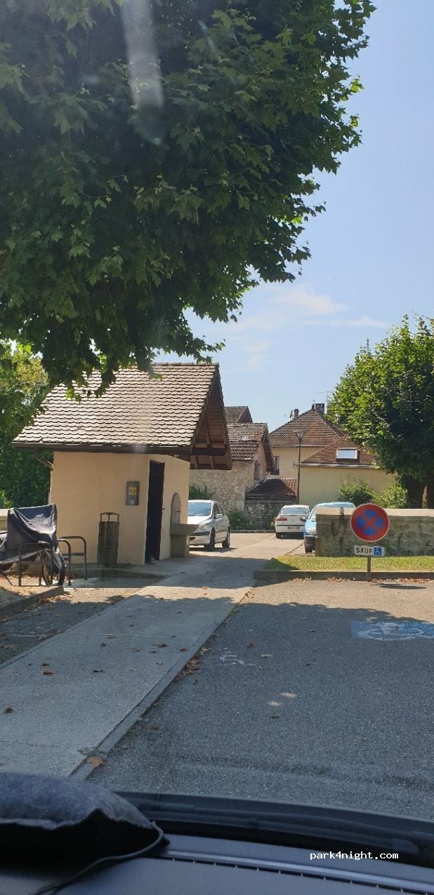 (73470) Novalaise - 122 Route du Lac — foto