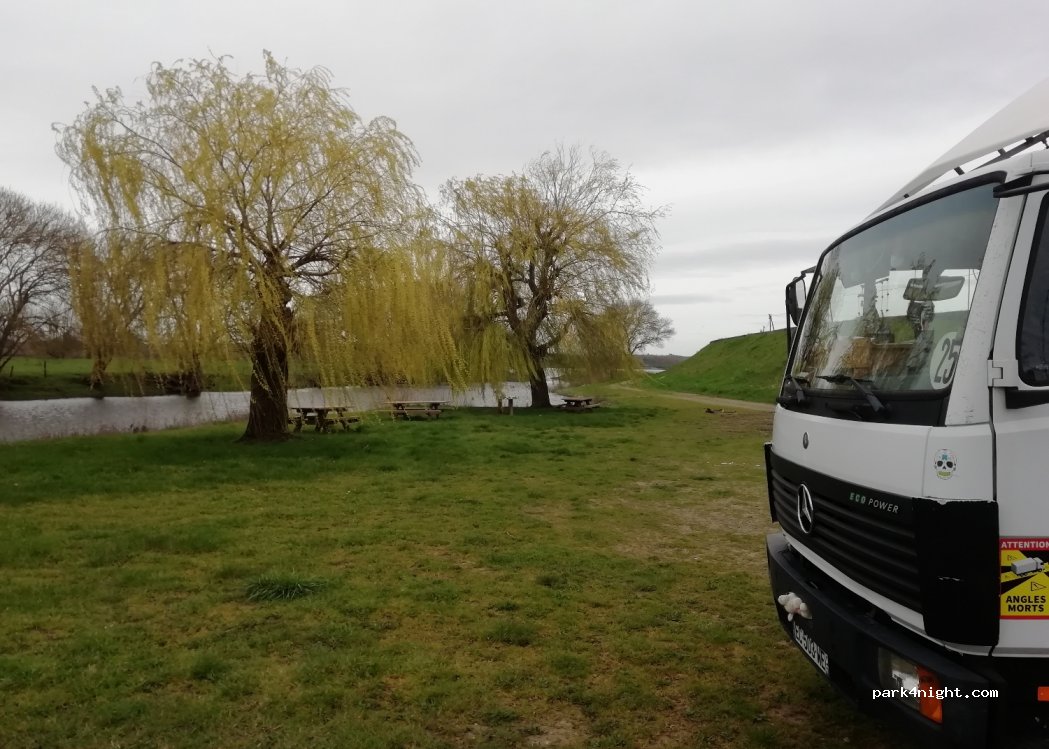 (49250) Loire-Authion - 122 Levée Jeanne de Laval — foto 2