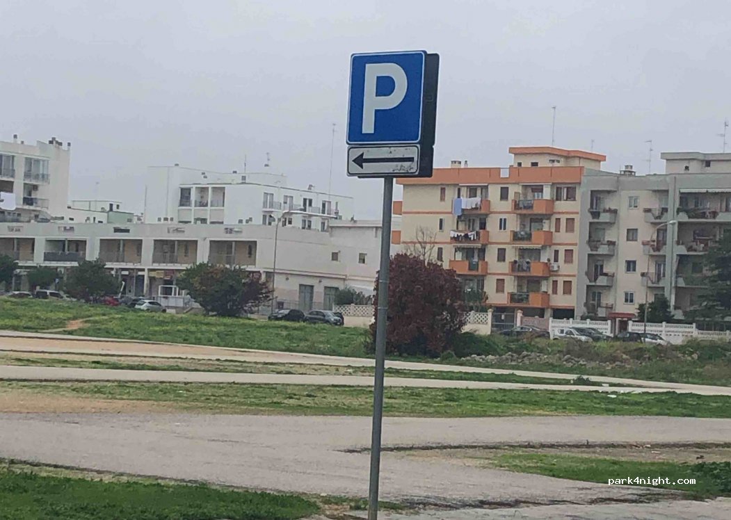 (70042) Mola di Bari - 151 Corso Italia — foto