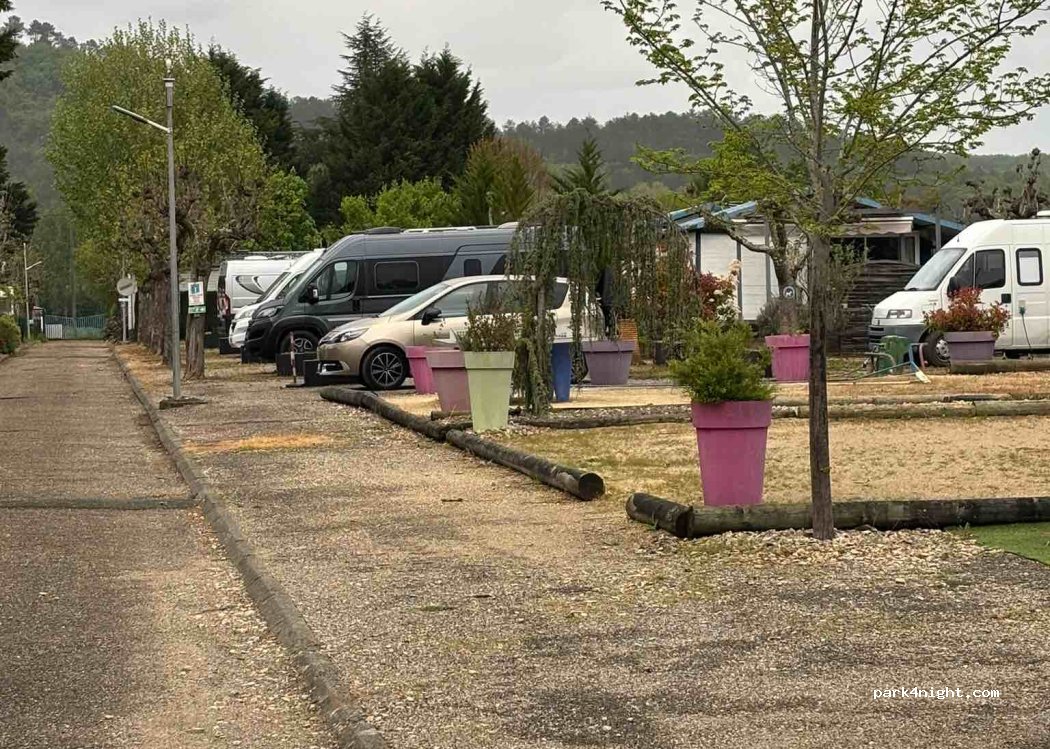 Camping Les Catalpas — foto 4