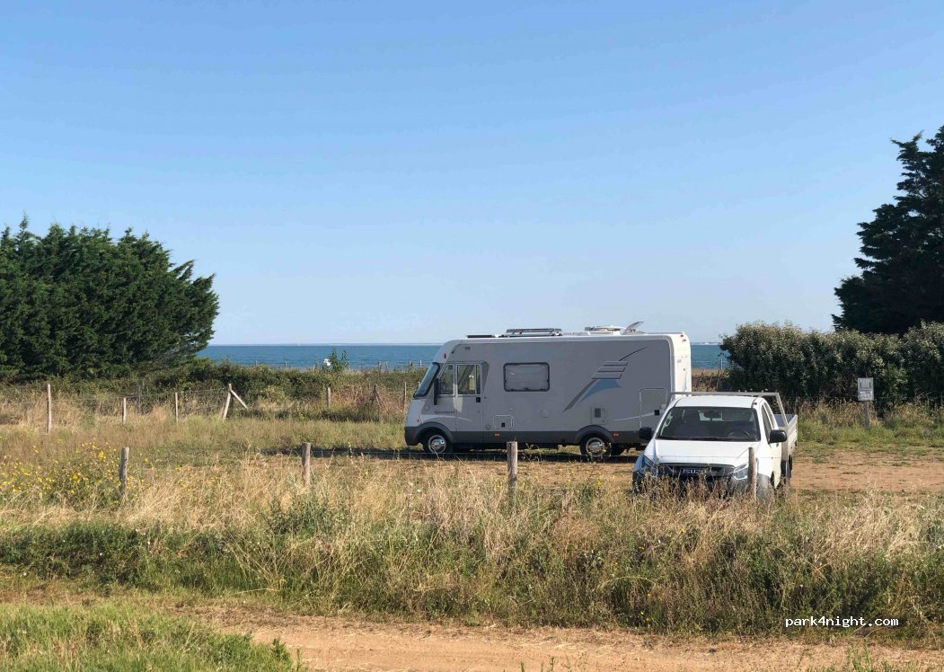 (17111) Loix - 13 Chemin du Corps de Garde — foto
