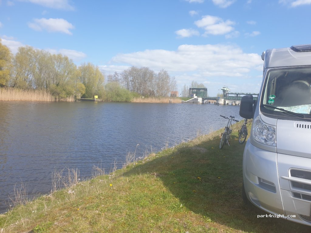 (8317 PJ) Kraggenburg - Kadoelerweg — foto 2