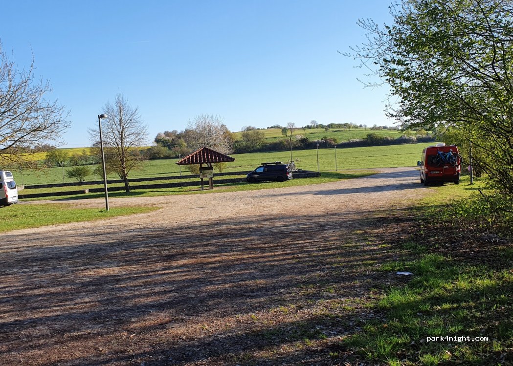 (66706) Perl - Oberleukener Weg — foto