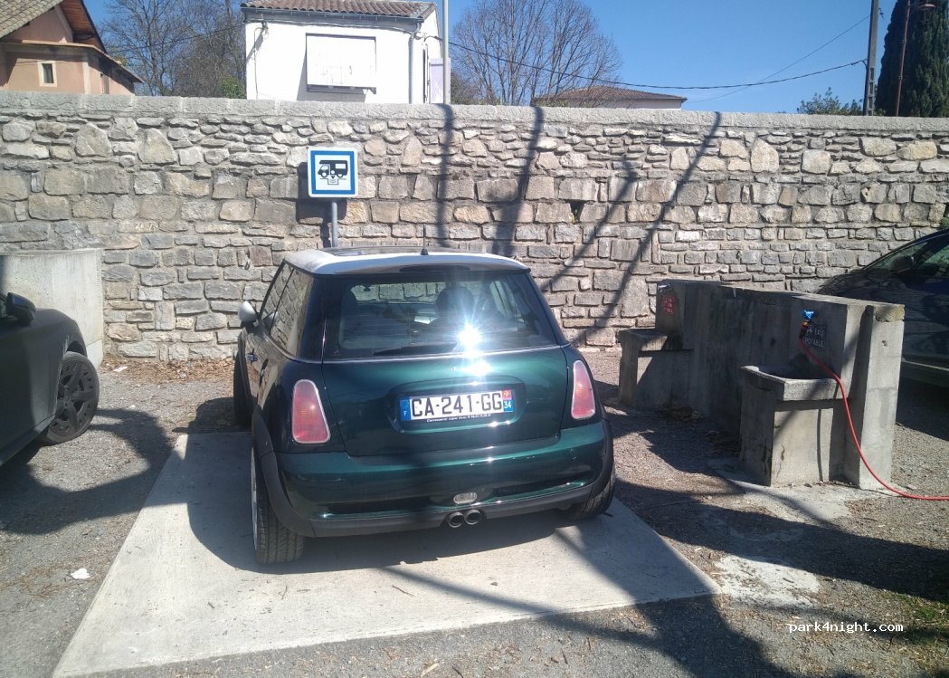 Aire de camping-cars Sauve — foto 3