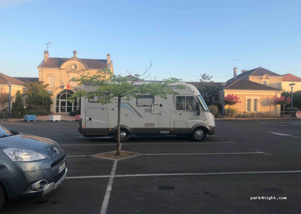 (24490) La Roche-Chalais - 25 Avenue du Stade — foto 3