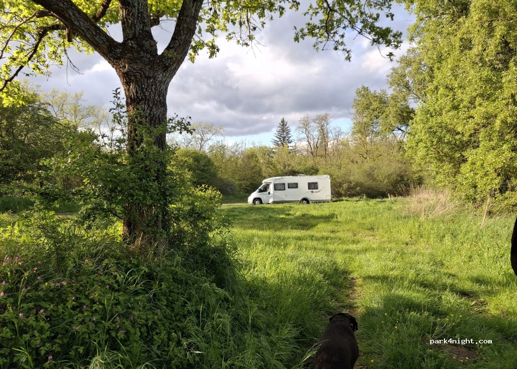 (45110) Sigloy - Unnamed Road — foto 3
