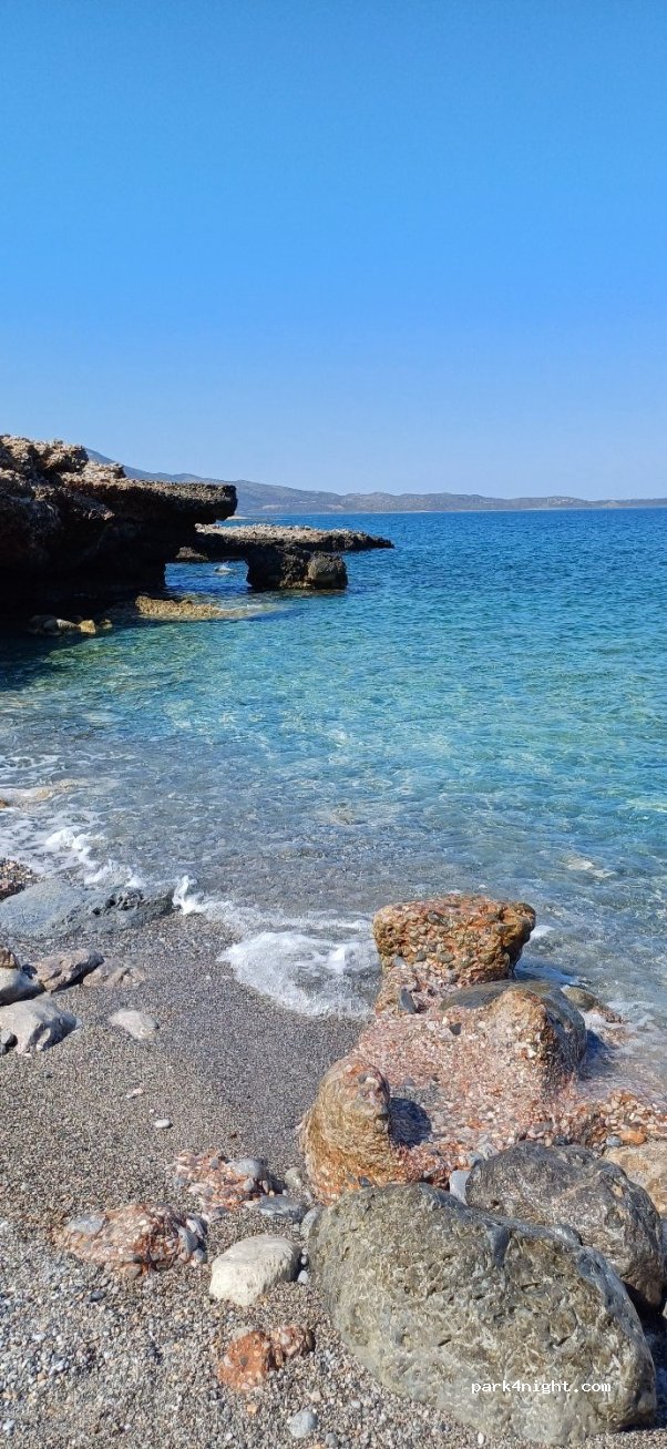 (230 70) Agia Kiriaki - Ethniki Odos Monemvasias Krokeon — foto 4