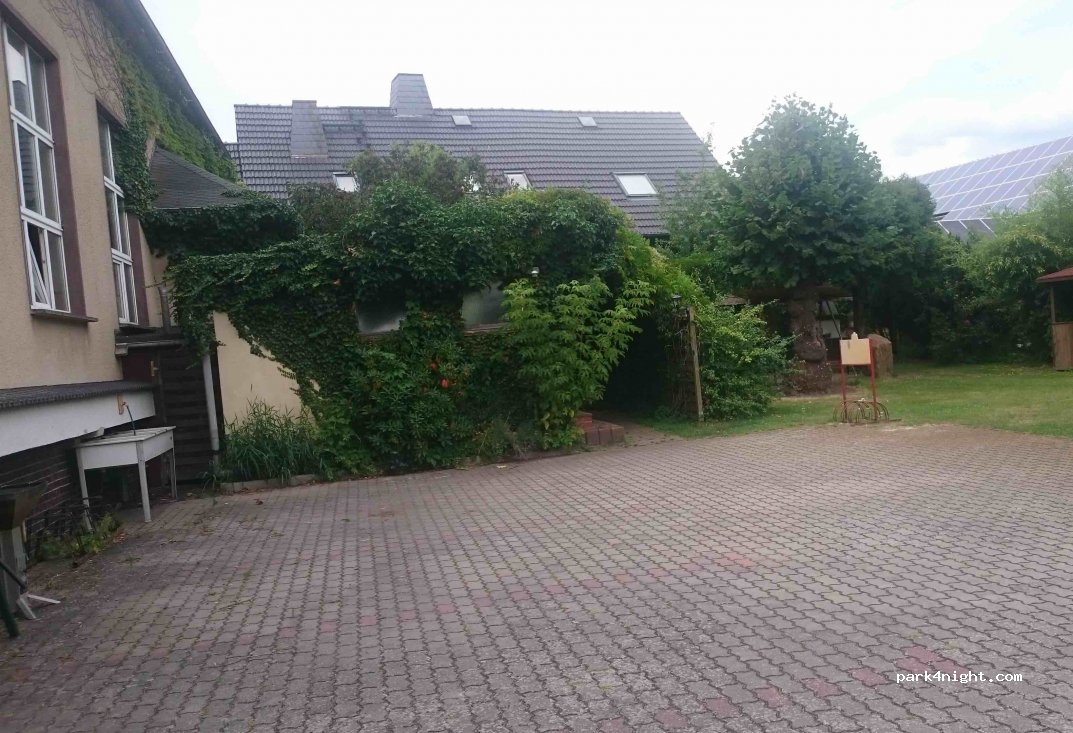 Inh. Gisela Herzog Glücksbrunnen — foto