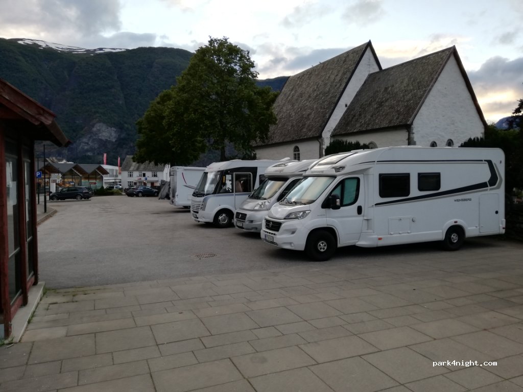 () Aurlandsvangen - — foto 2