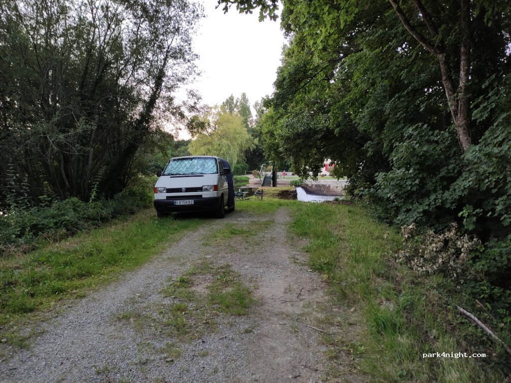 (56800) Guillac - Ecluse de Clan — foto 2