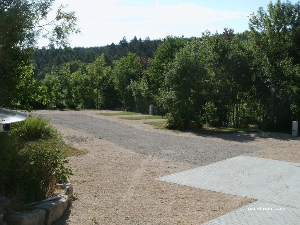 Wohnmobilstellplatz Neustadt/Aisch — foto