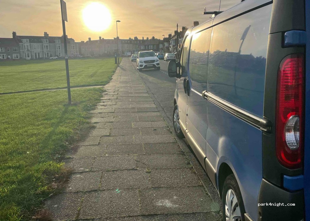 (NE30 4LP) Tynemouth - 22 Percy Park Road — foto 2
