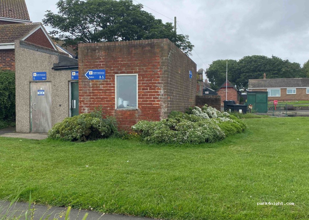 (NE30 4LP) Tynemouth - 22 Percy Park Road — foto 3