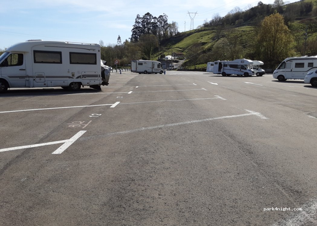 (33579) Peñamellera Baja - 2 Travesía de Panes — foto 4