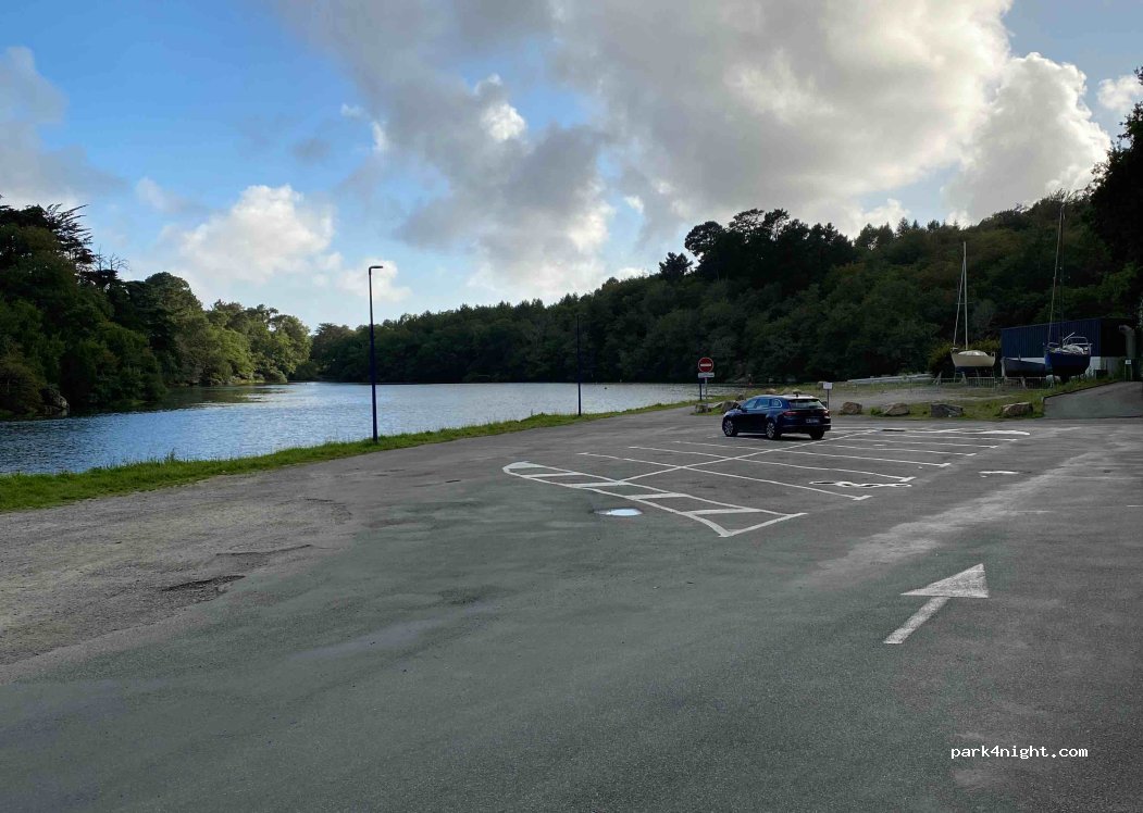 (29930) Pont-Aven - 33 Quai Théodore Botrel — foto 2