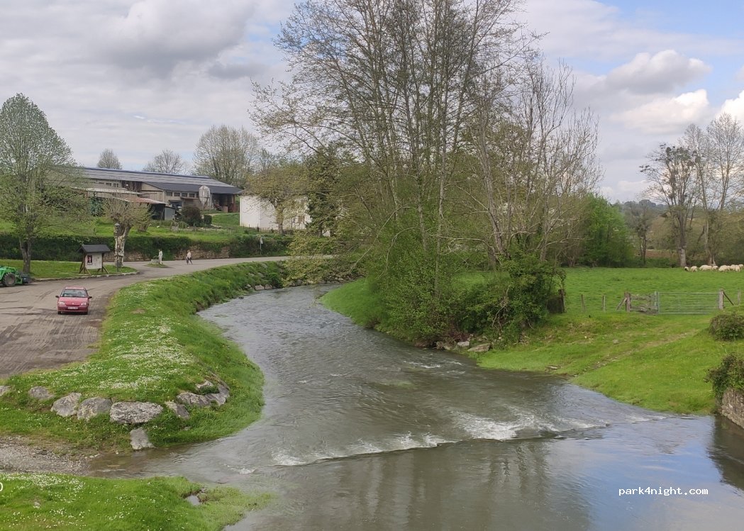 (64130) Ordiarp - Route de Garaibie — foto 2